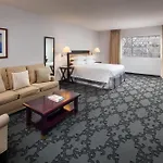 Anaheim Majestic Garden Hotel