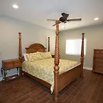 F-31 Mickeys Beach House
