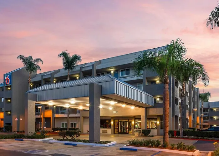 Motel 6-Anaheim, Ca - Maingate