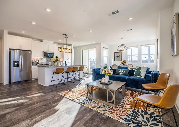 Disney Firework View 3 Bedrooms Townhouse Kitchen Fast Wifi