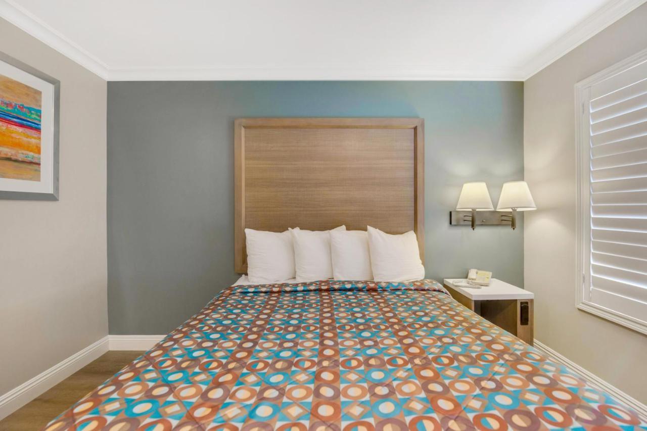 Hotel 414 3*
