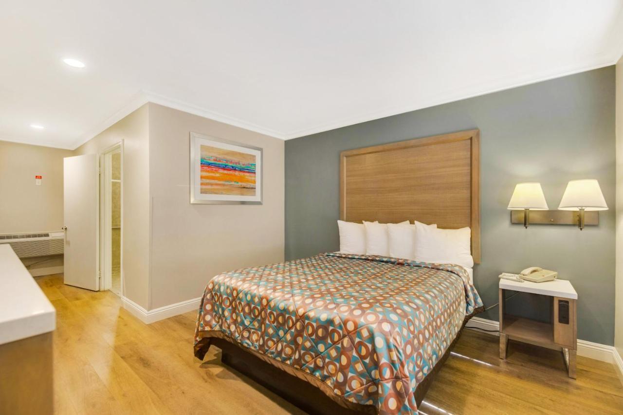 Hotel 414