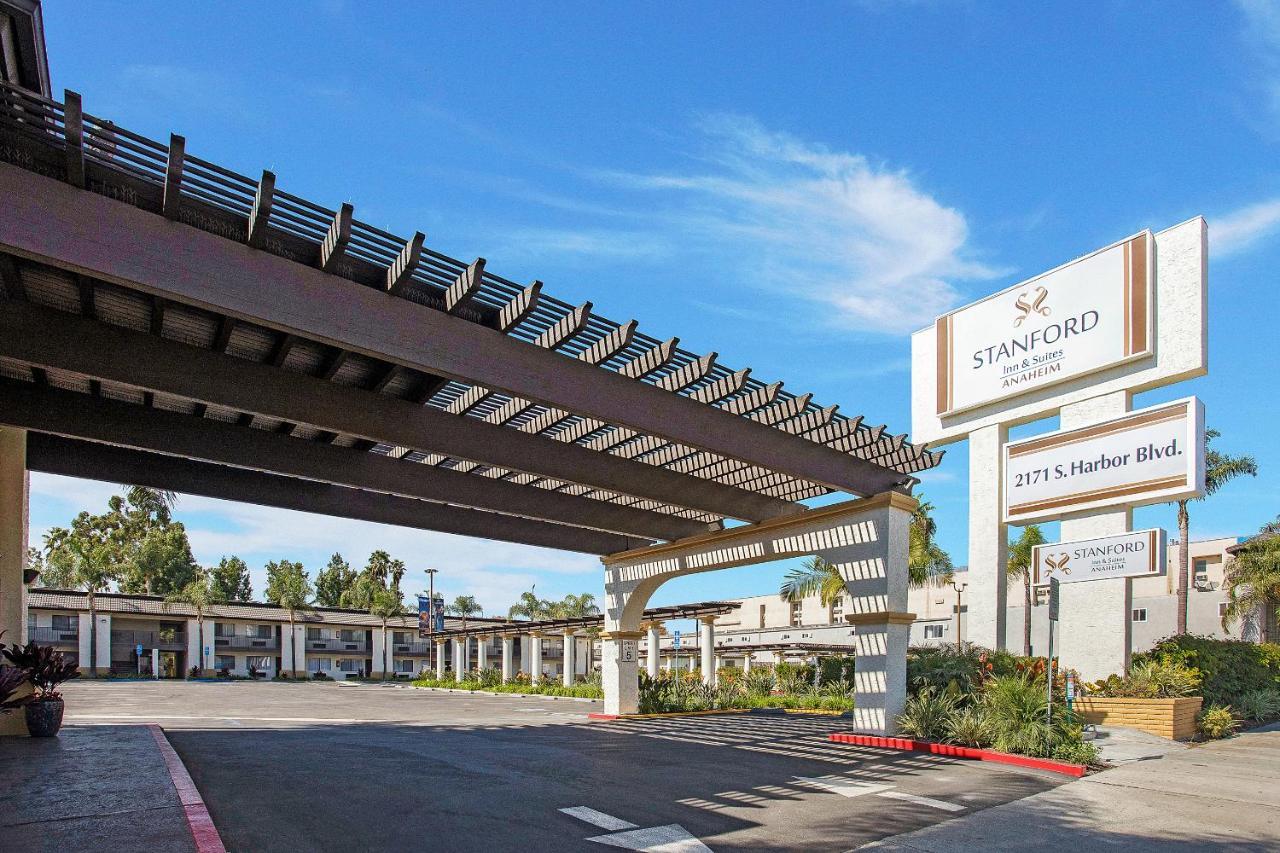 Hotel Stanford & 3*
