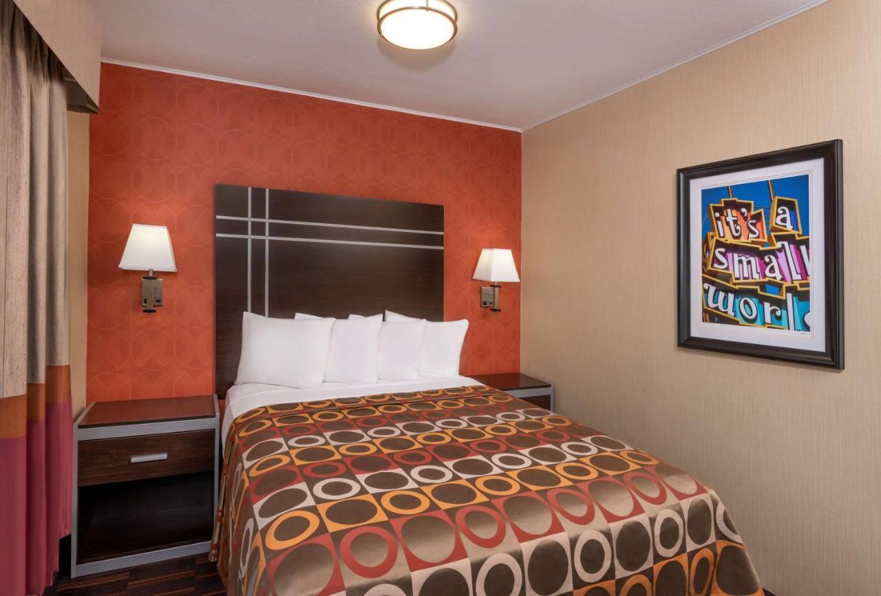Hotel Western Raffles &