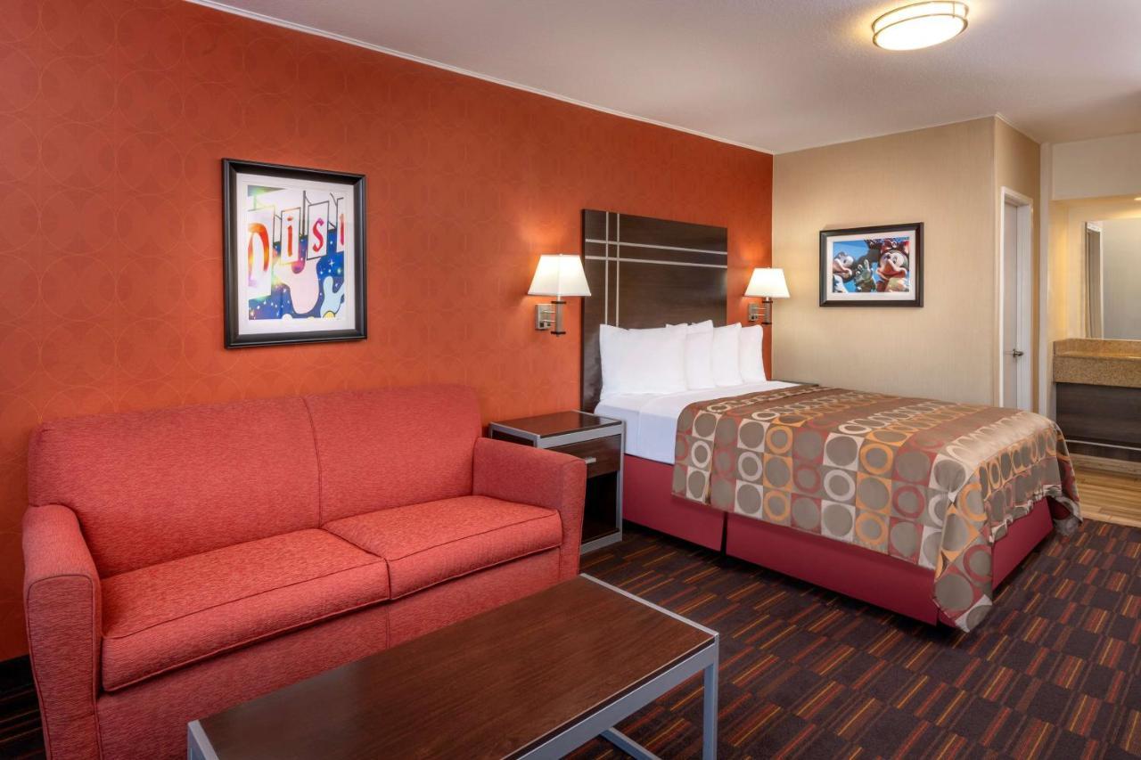 Hotel Western Raffles & Anaheim