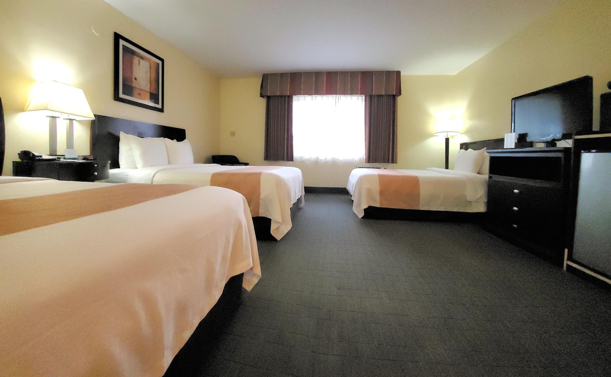 Hotel Quality & At The Park Anaheim
