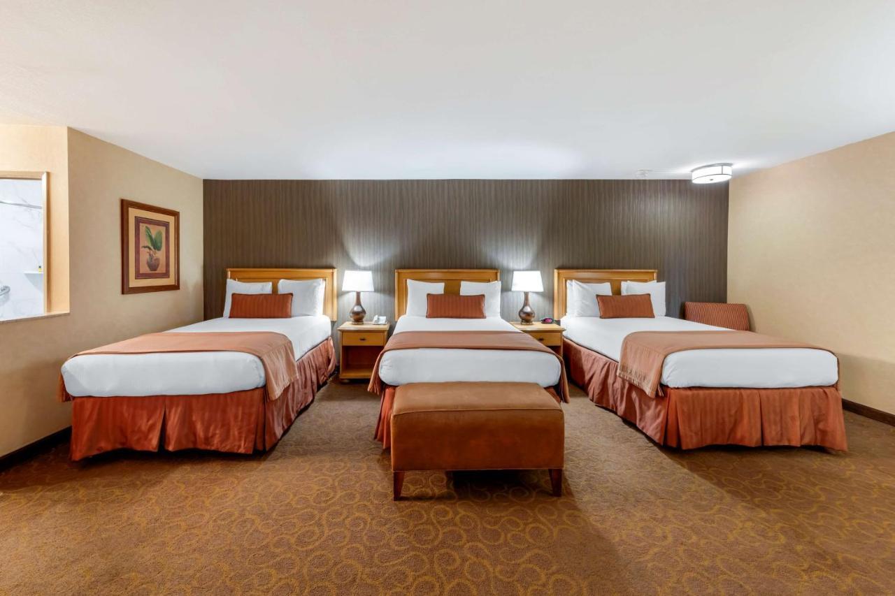 Hotel Western Pavilions 3*