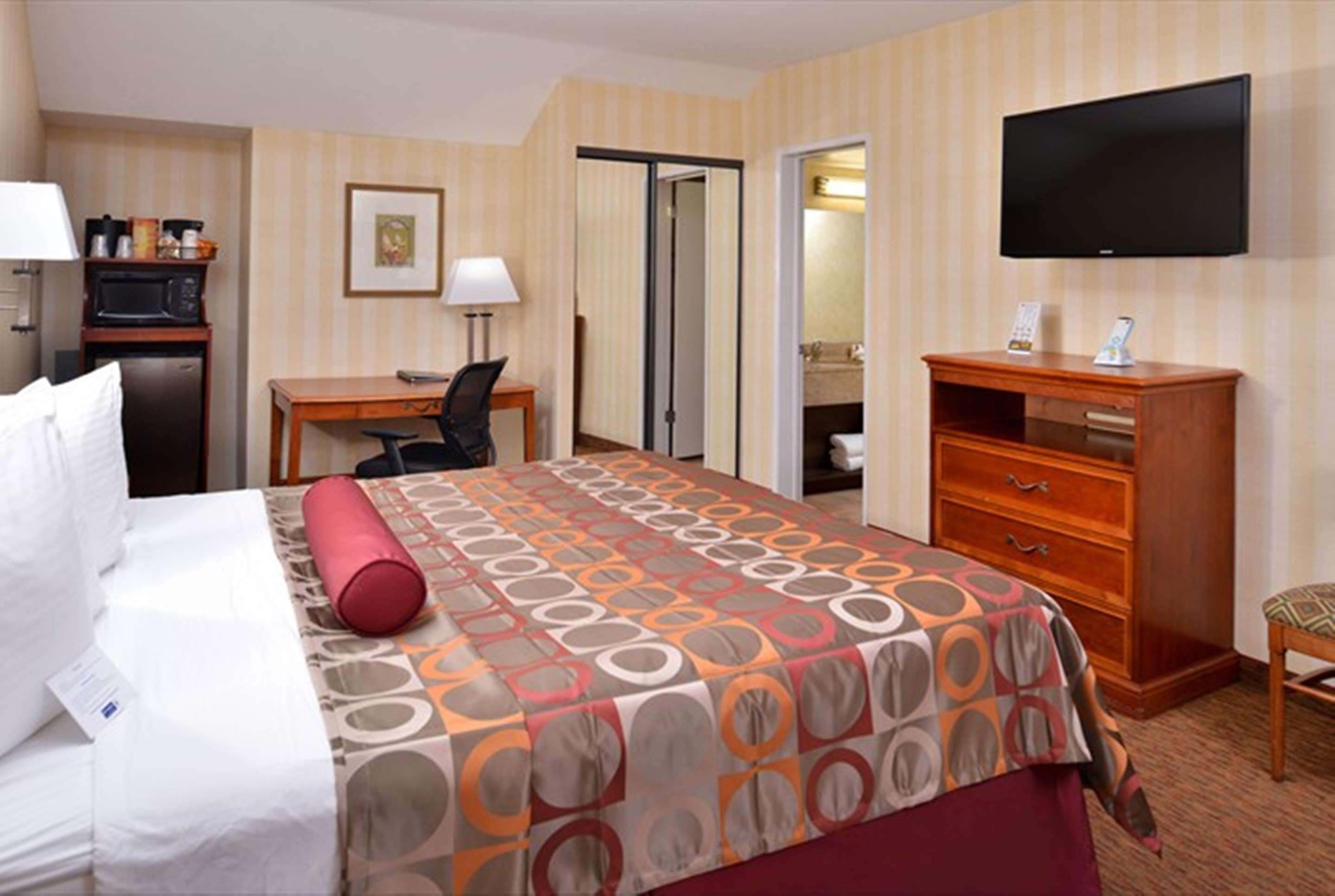 Hotel Western Raffles & 3*