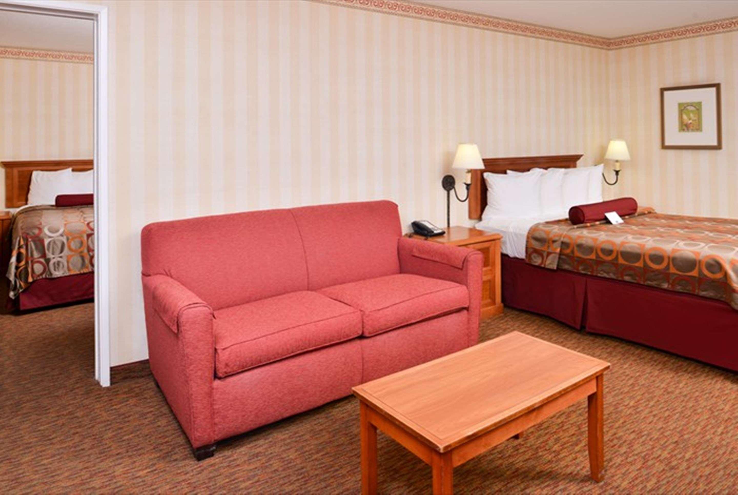 Hotel Western Raffles & 3*