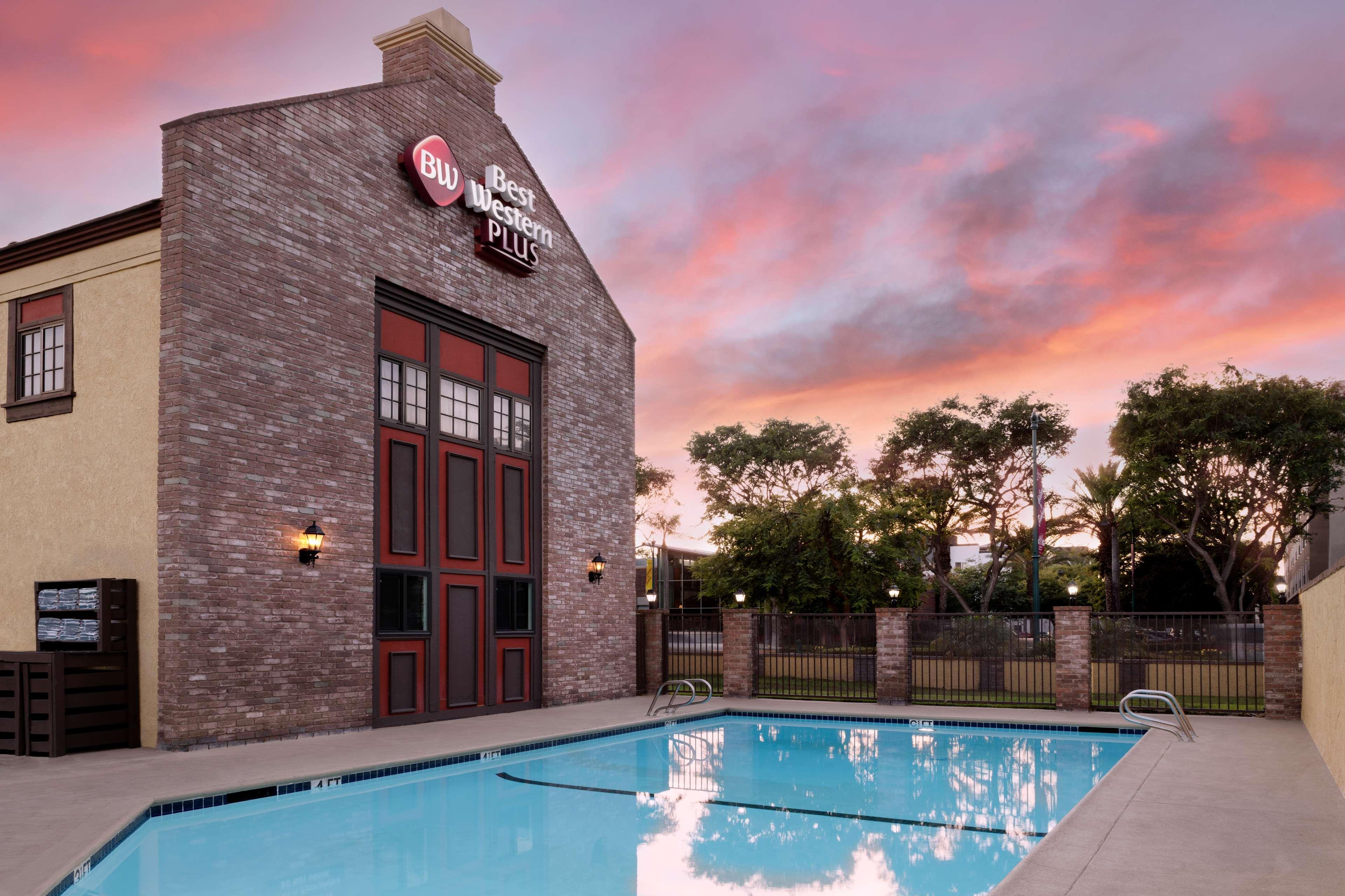 Hotel Western Raffles & Anaheim