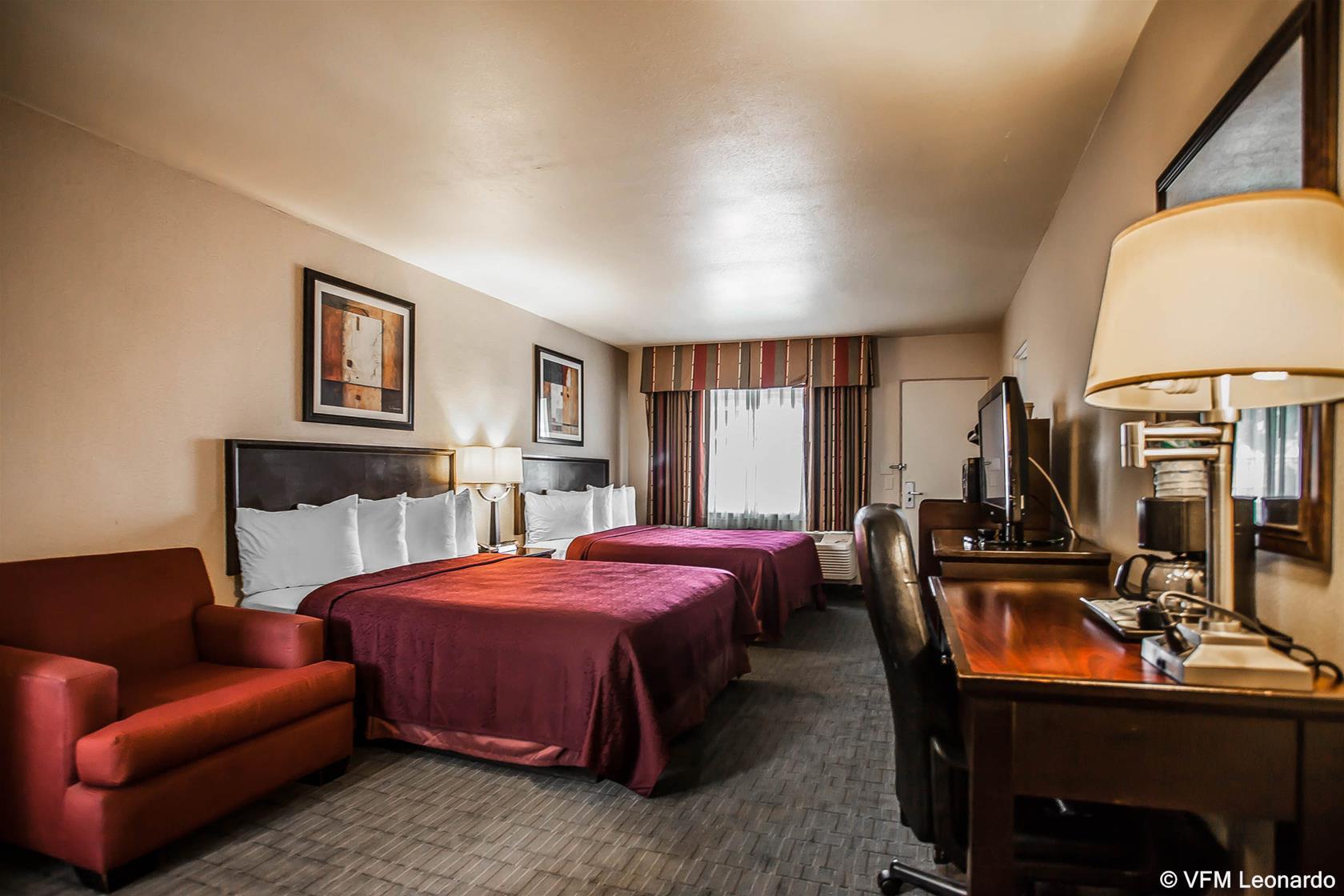 Quality & At The Park Hotel Anaheim