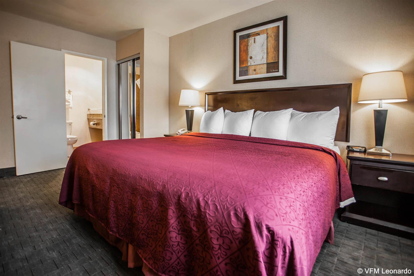 Hotel Quality & At The Park Anaheim