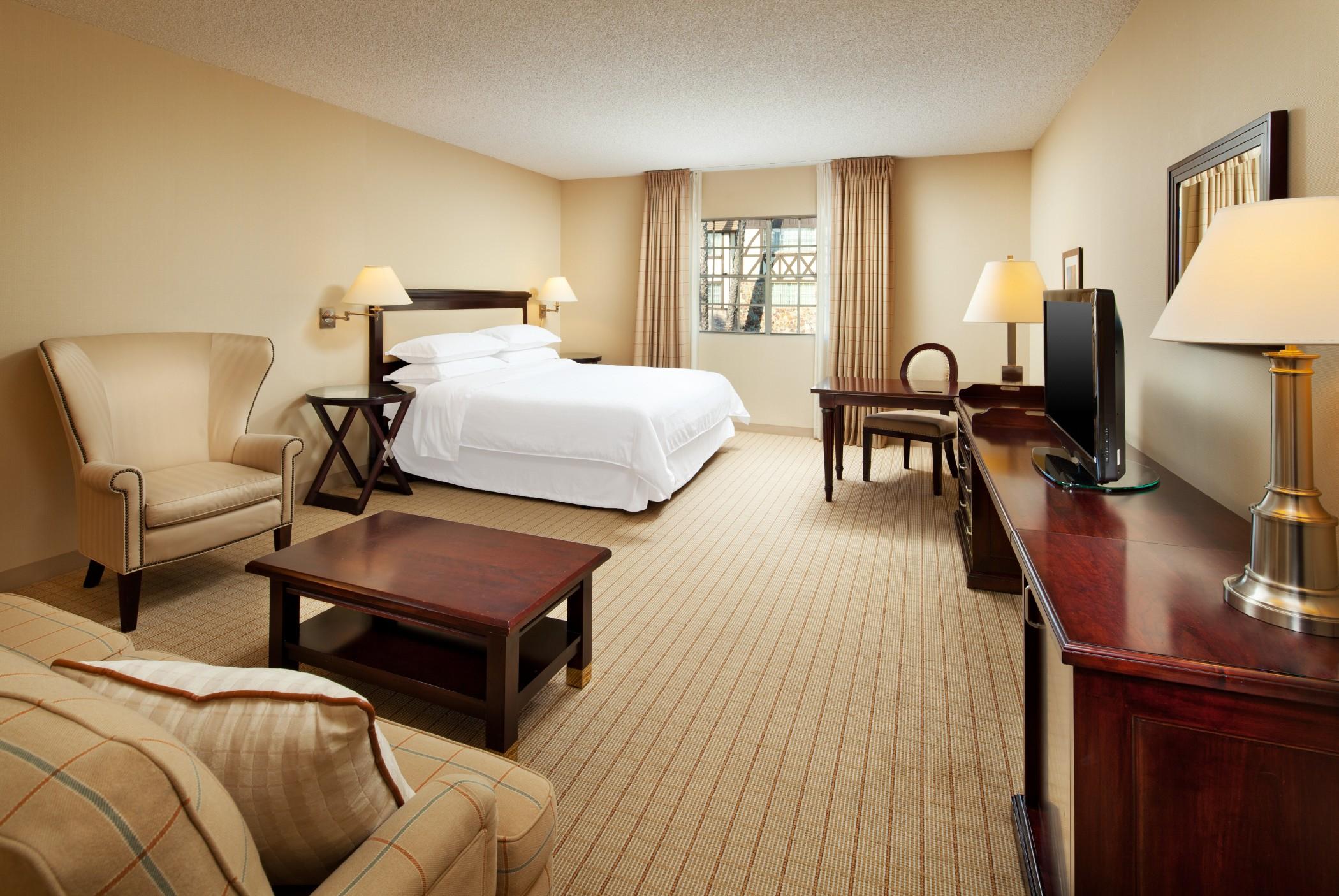 Majestic Garden Hotel