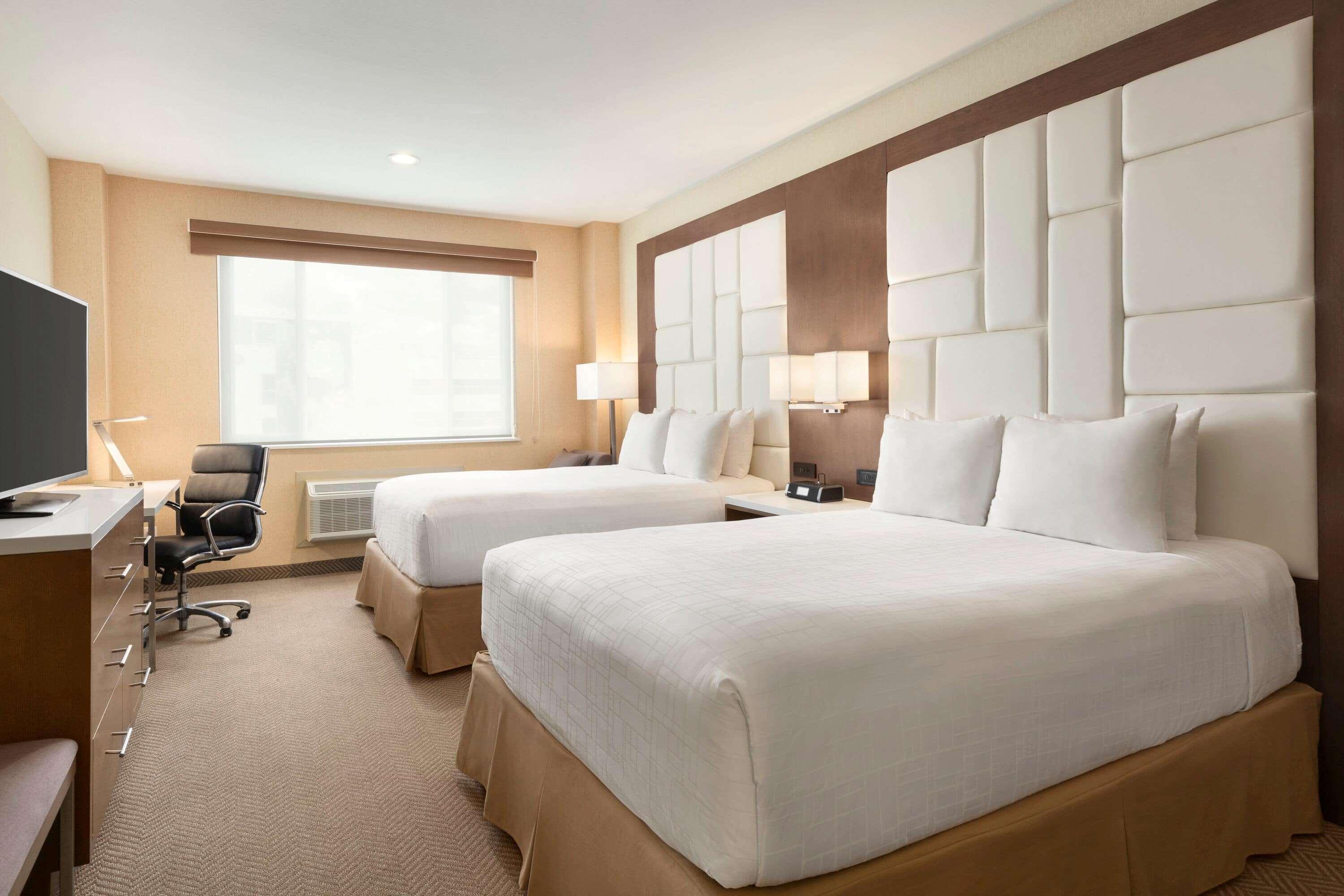 Wyndham Hotel 3*