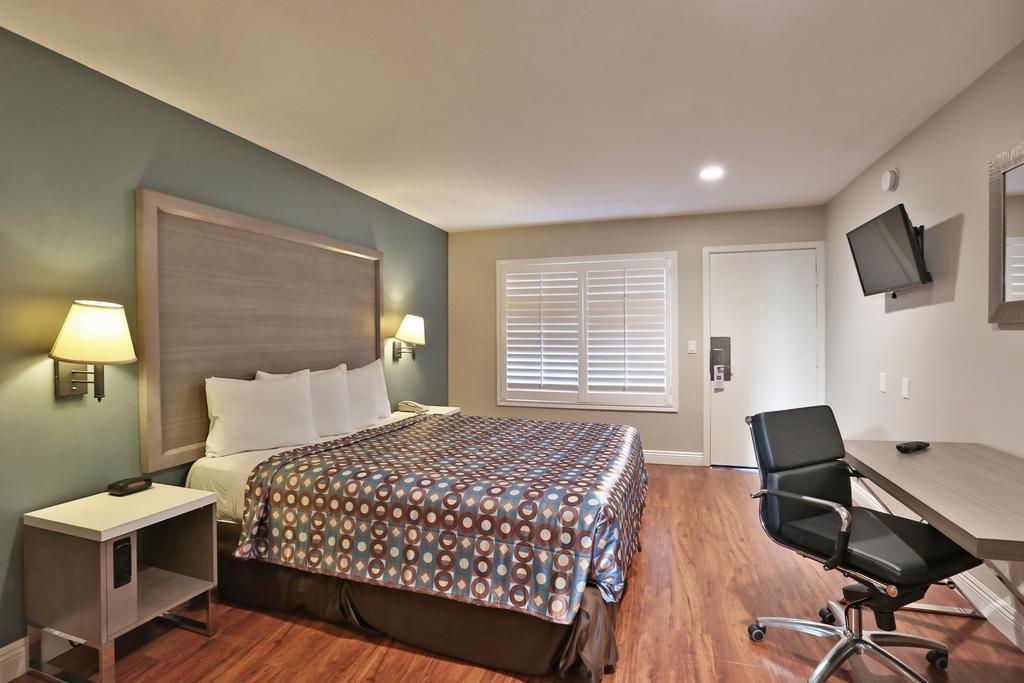 414 Hotel 3*