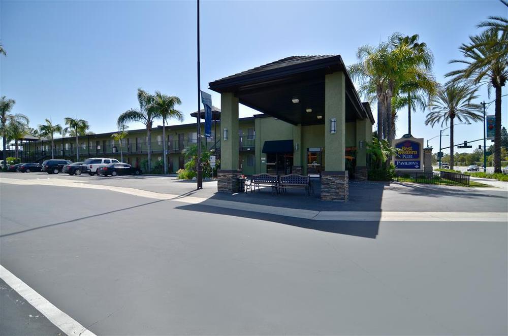 Western Pavilions 3* Anaheim
