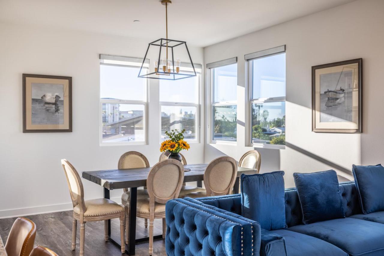 Firework View 3 Bedrooms Townhouse Kitchen Fast Wifi Pousada Anaheim