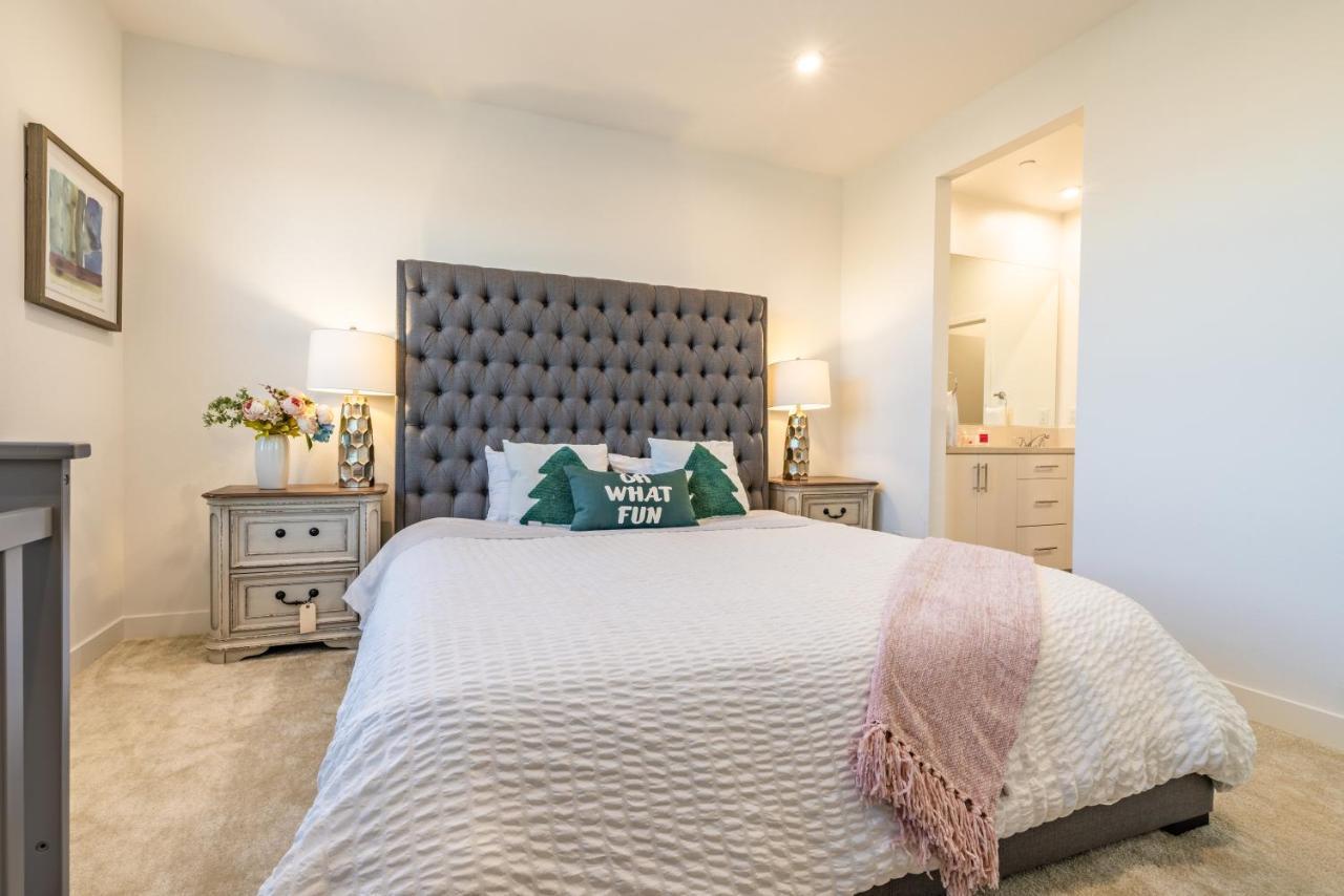 Firework View 3 Bedrooms Townhouse Kitchen Fast Wifi