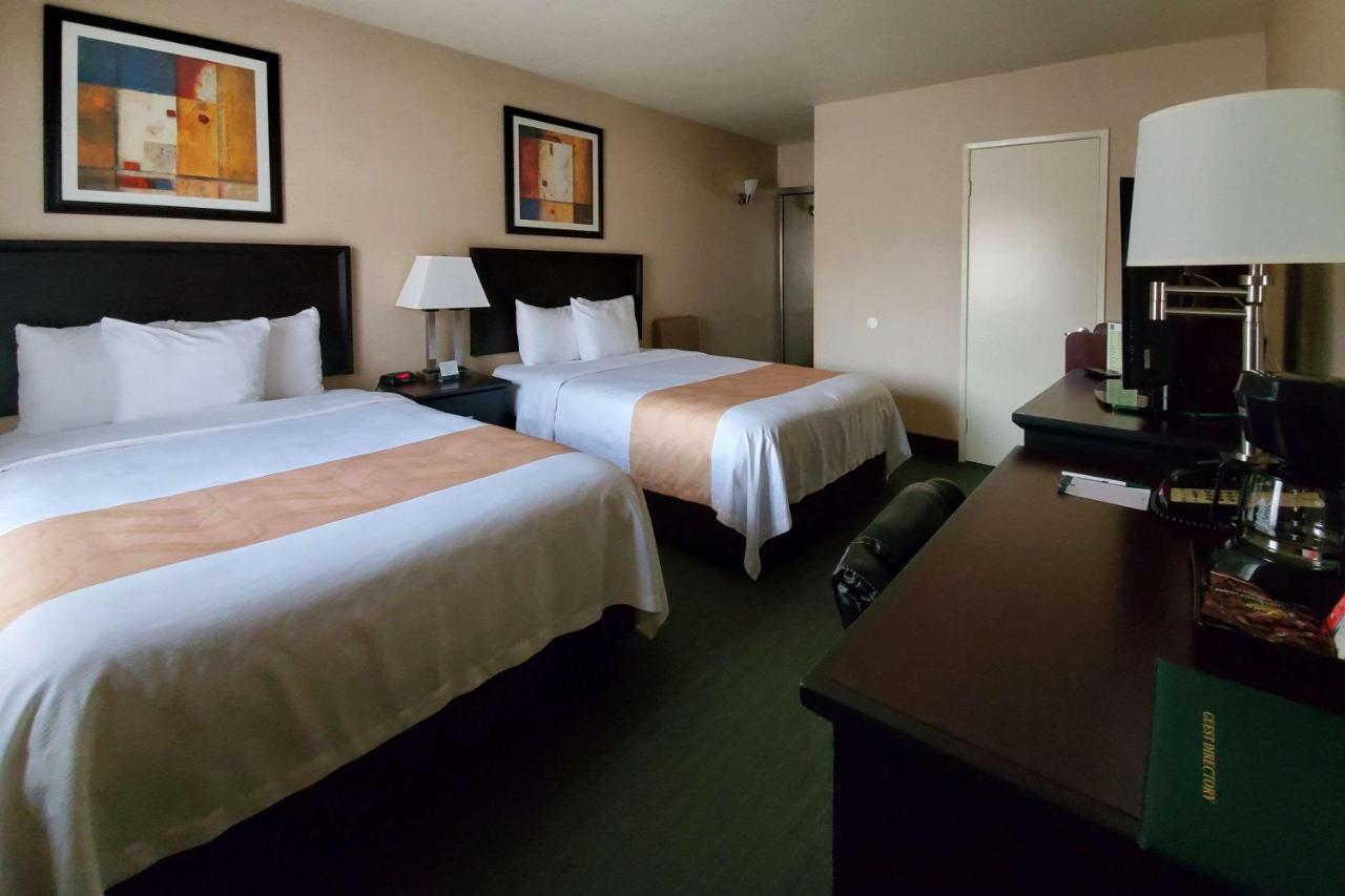 Hotel Quality & At The Park Anaheim