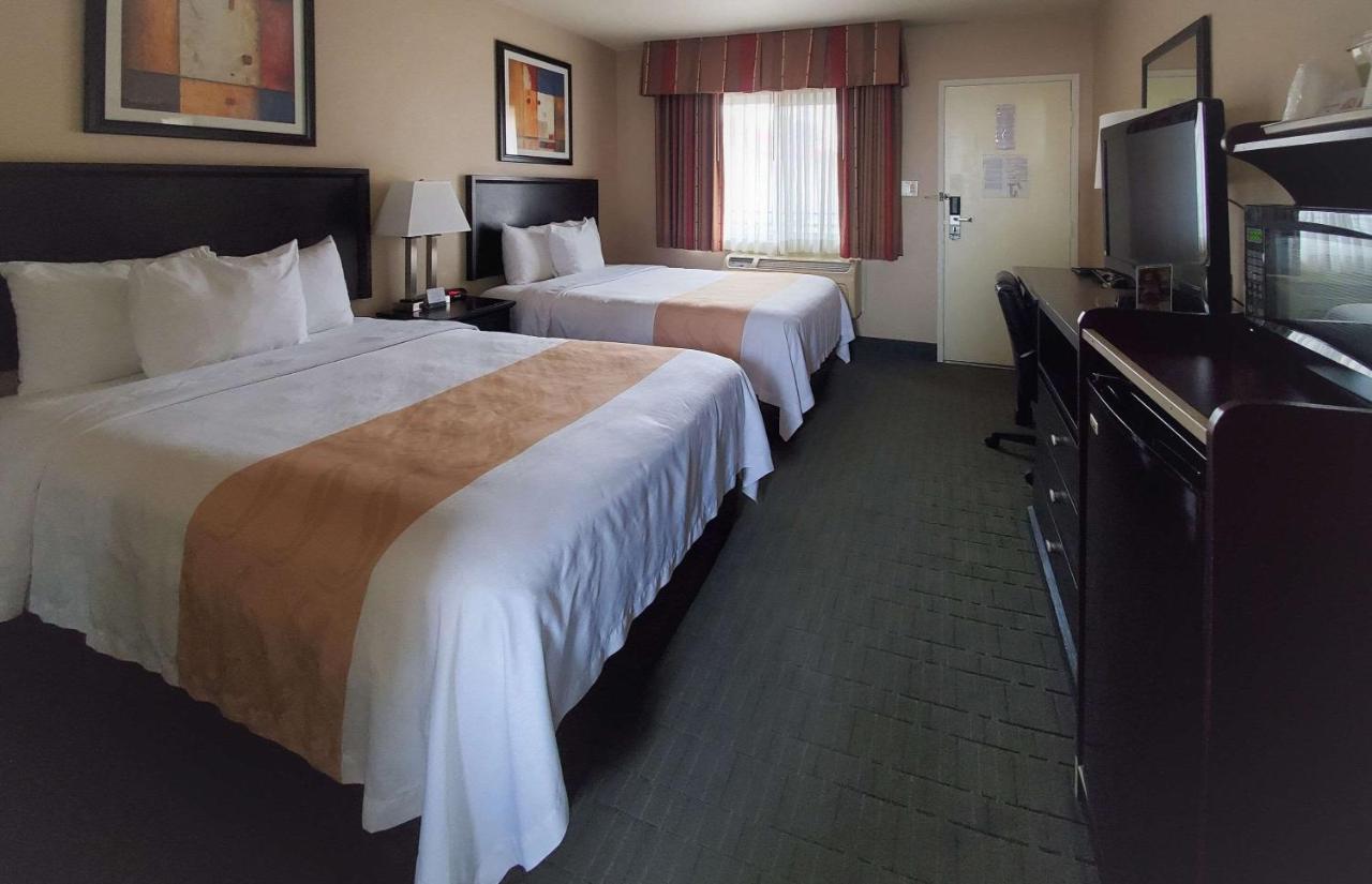 Quality & At The Park Hotel Anaheim