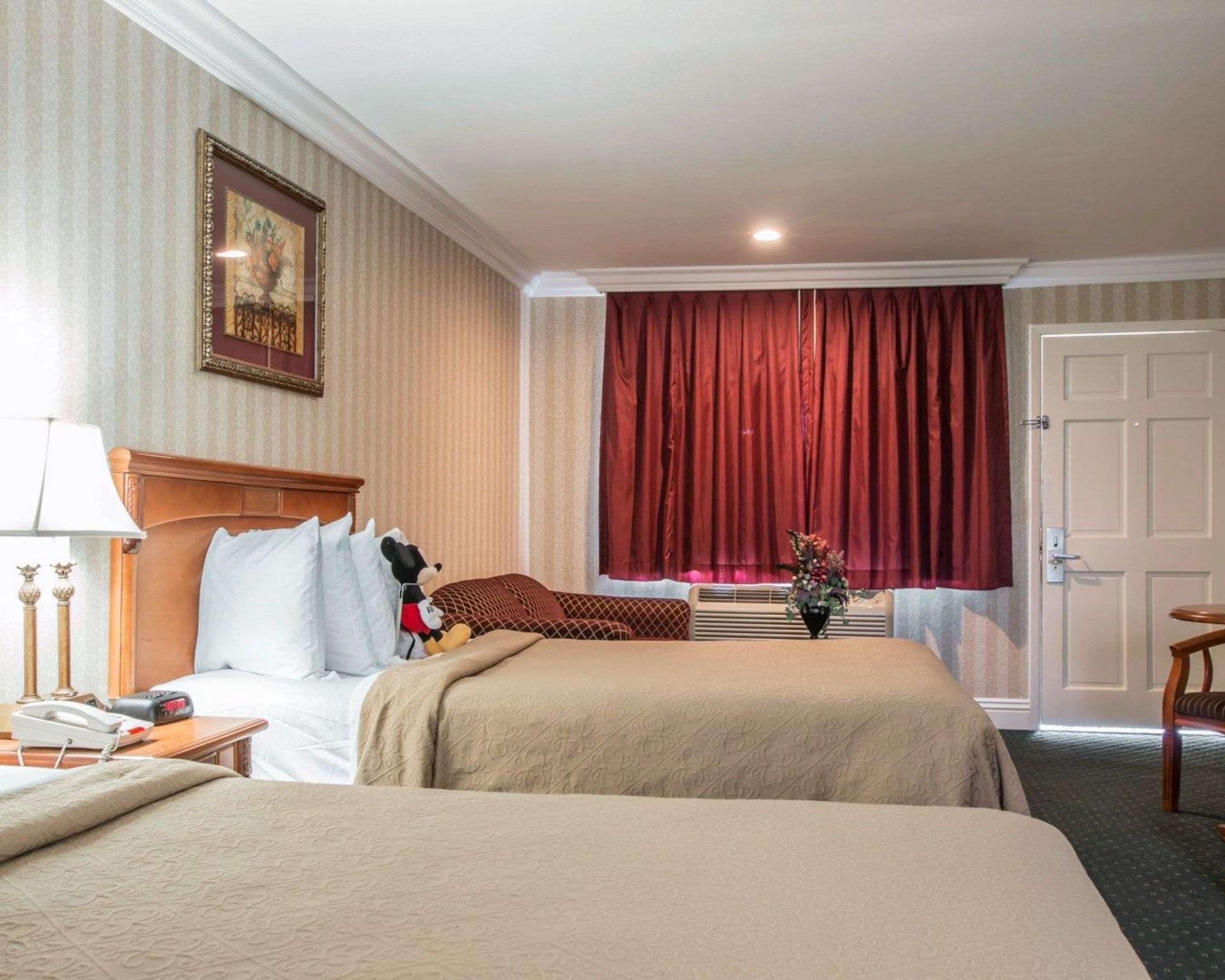 Hotel Quality & Maingate 2*