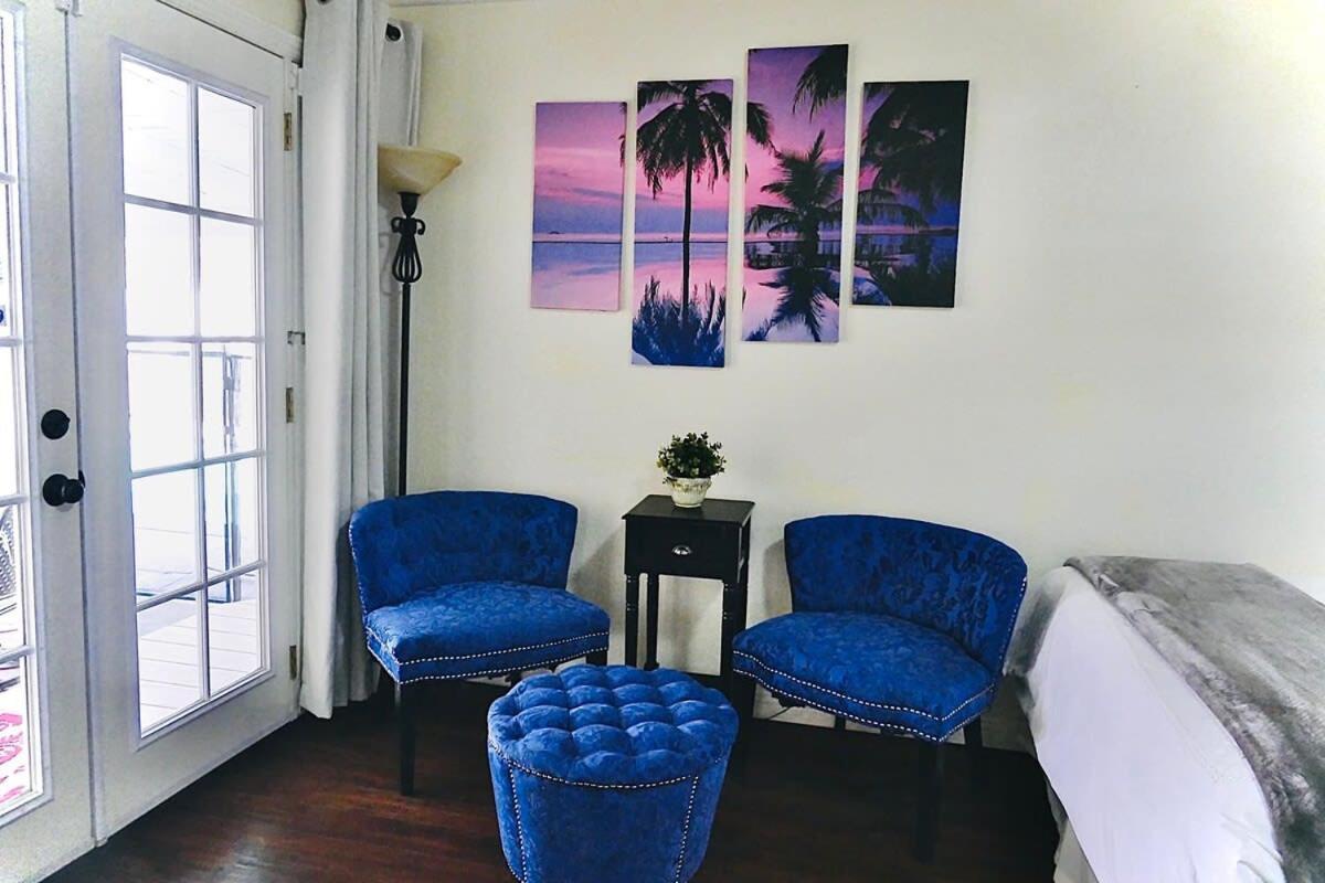 Palm Disneyland Pool 4 Bedroom 3 Bath Hottub Anaheim