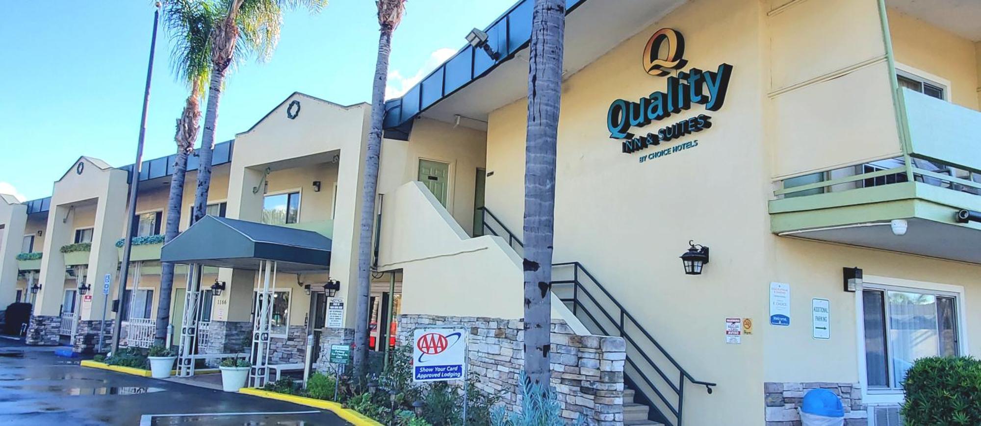 Quality & At The Park Hotel Anaheim