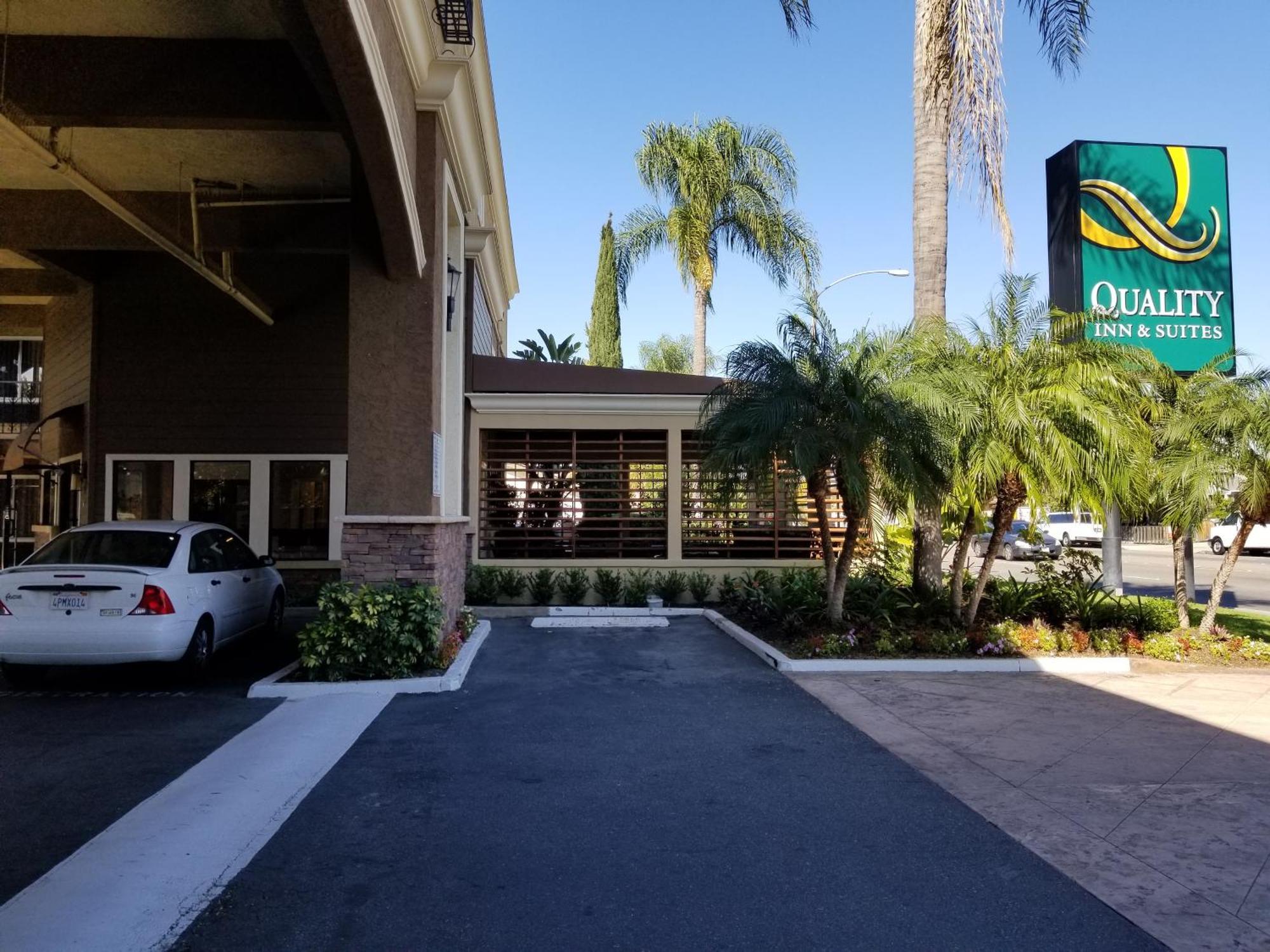 Quality & Maingate Hotel