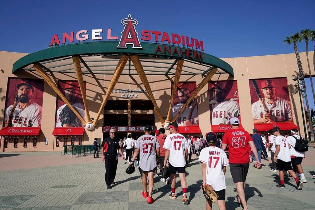 Angel Stadium -disney -anaheim Convention Center Apartment