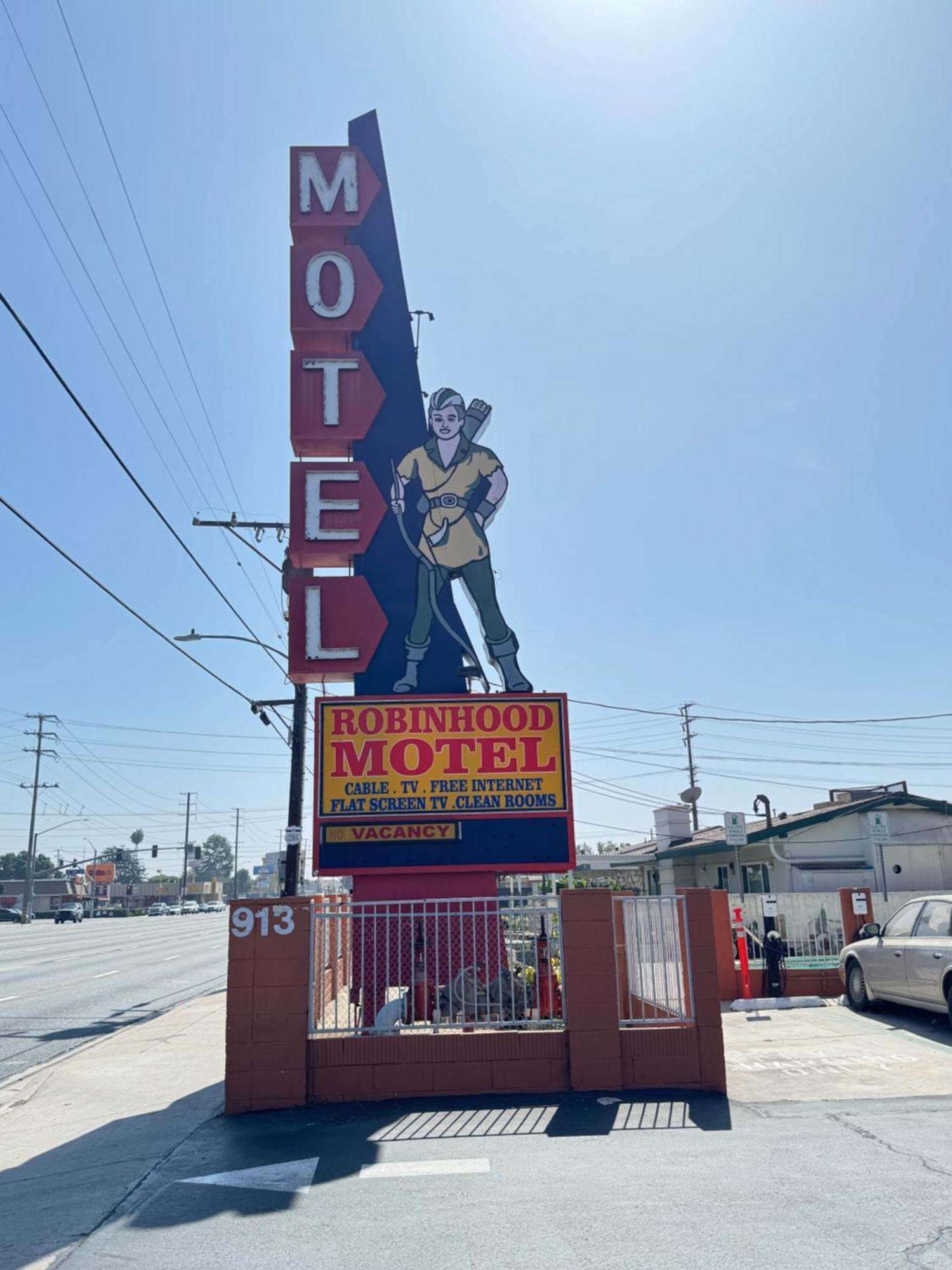 Robinhood West 2* Anaheim