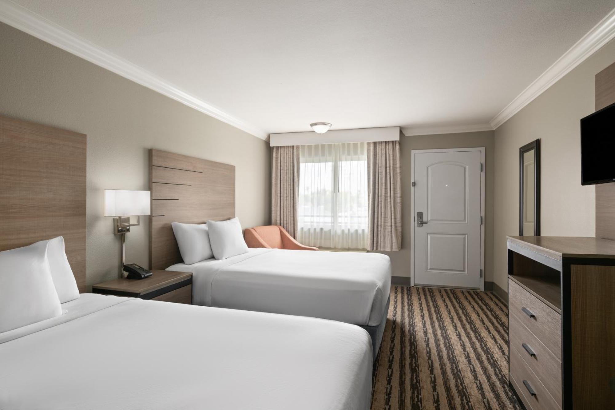 Hotel Solara And