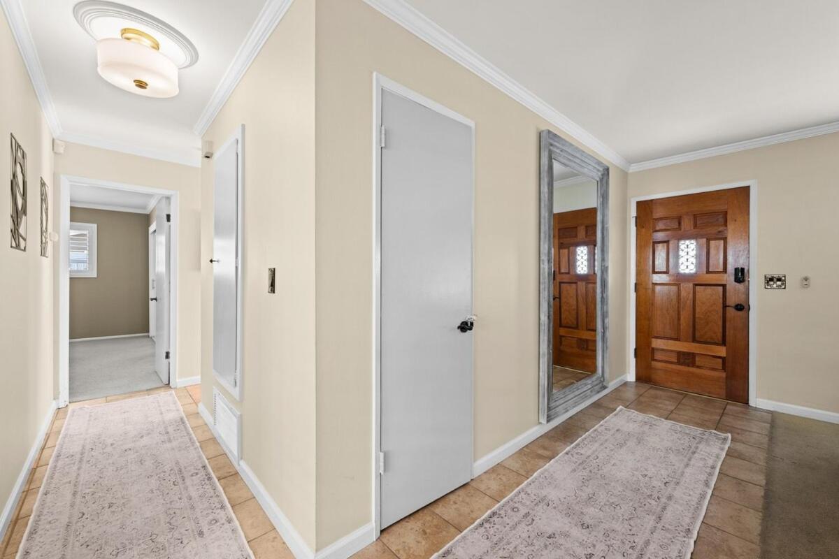 The 3br-2ba Extended Oasis In Anaheim