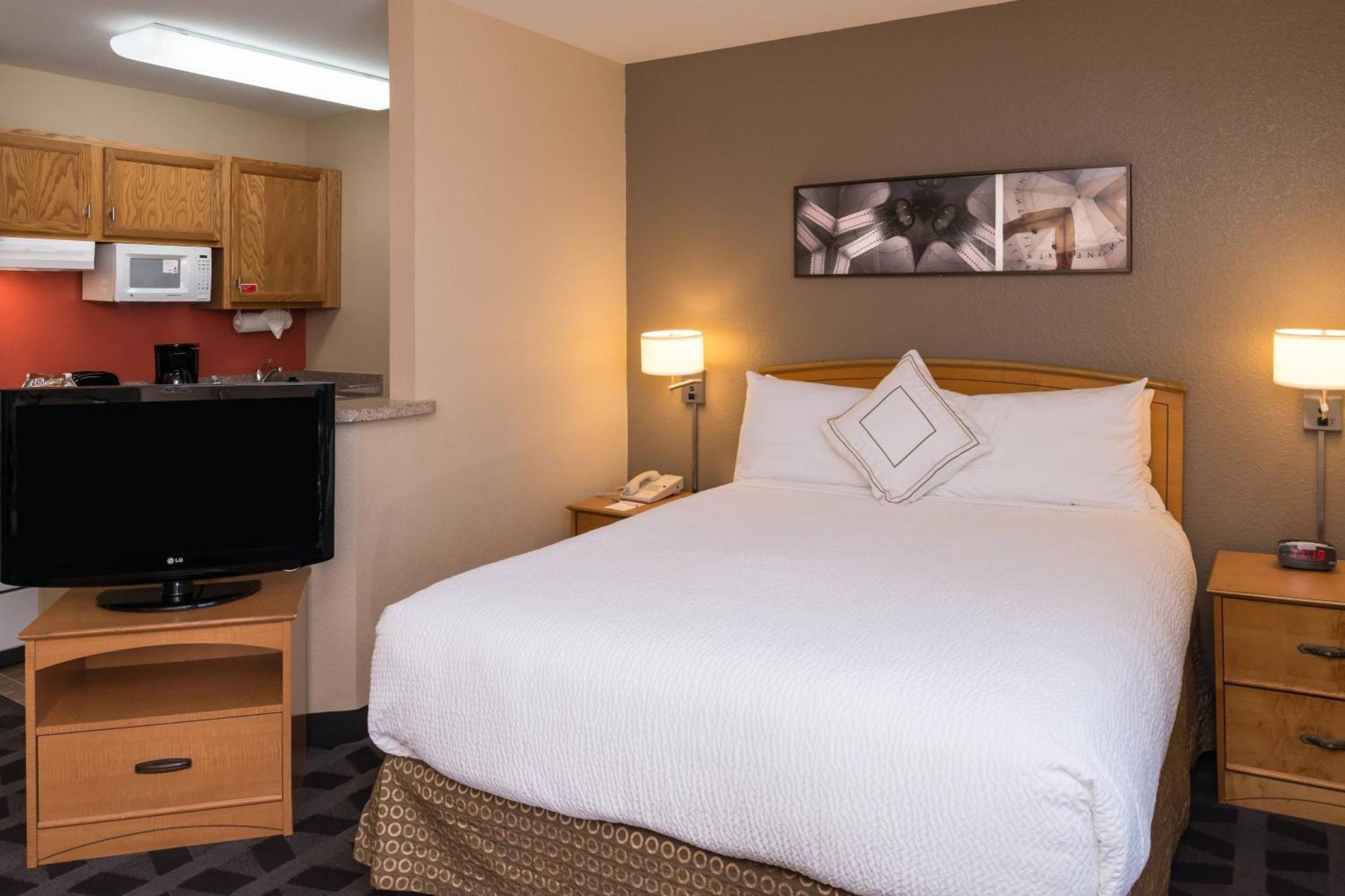 Towneplace By Marriott Maingate Near Angel Stadium Hotel