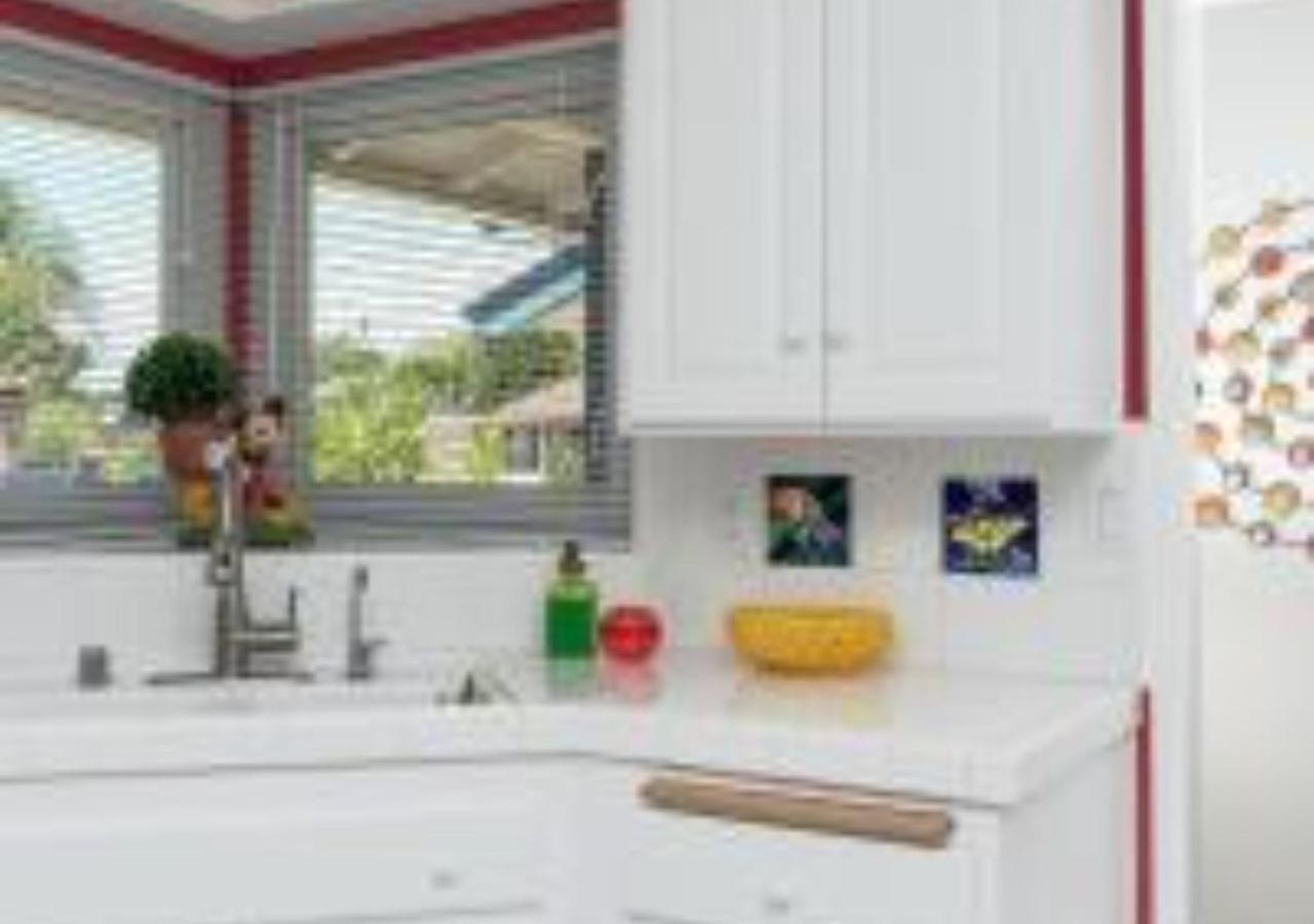 Magicwayvillas Teacup Pool House - Walking Distance To Disneyland Holiday home *