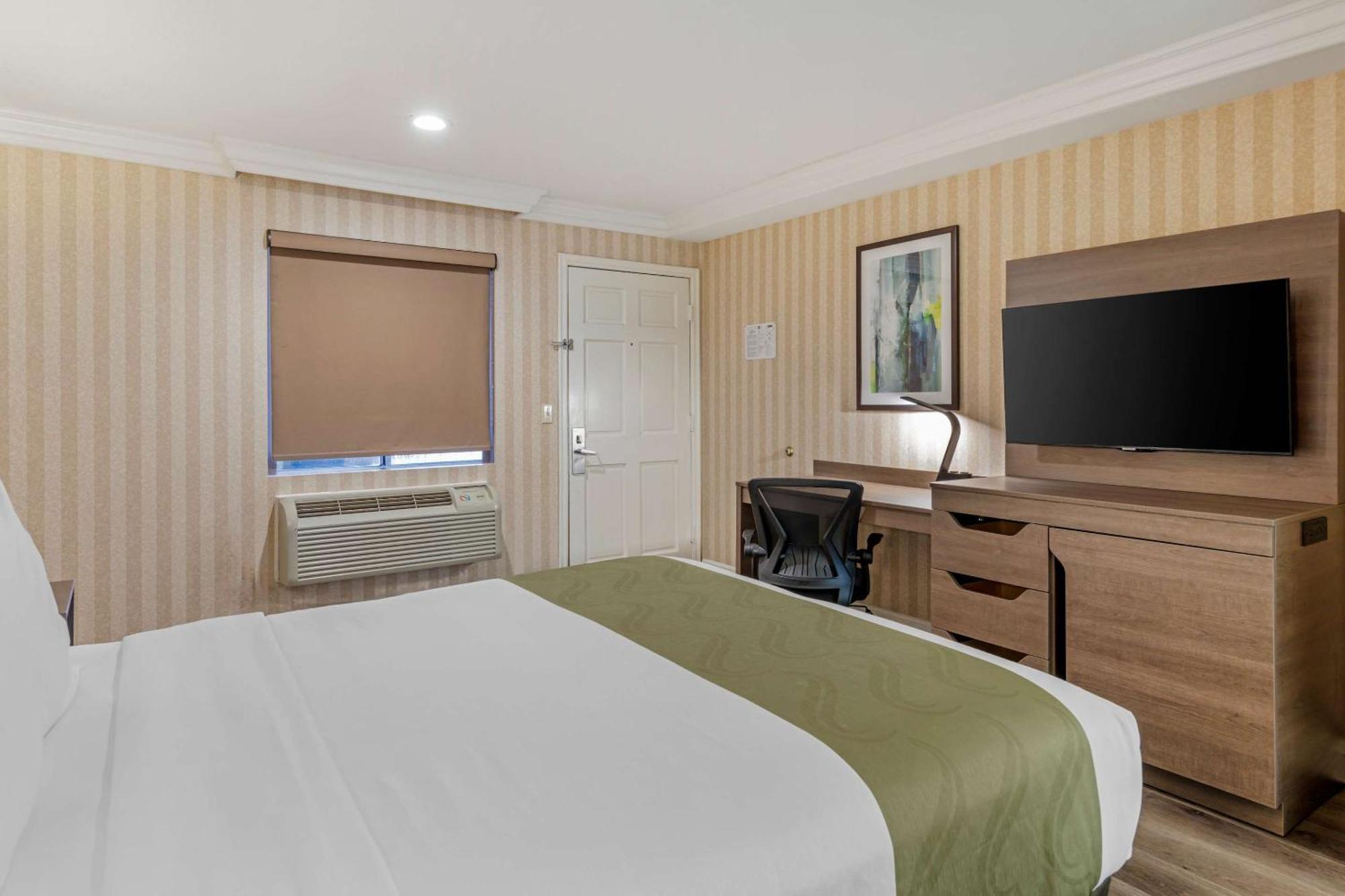 Quality & Maingate Hotel Anaheim