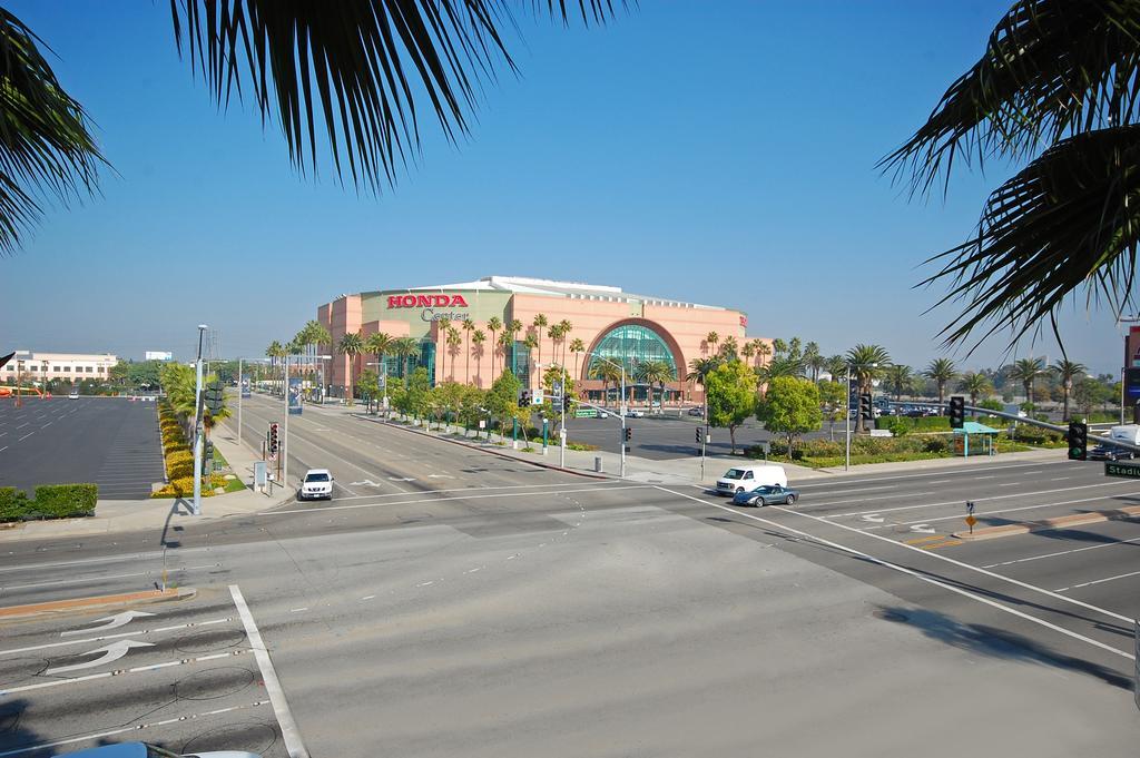 Hotel Ayres Anaheim