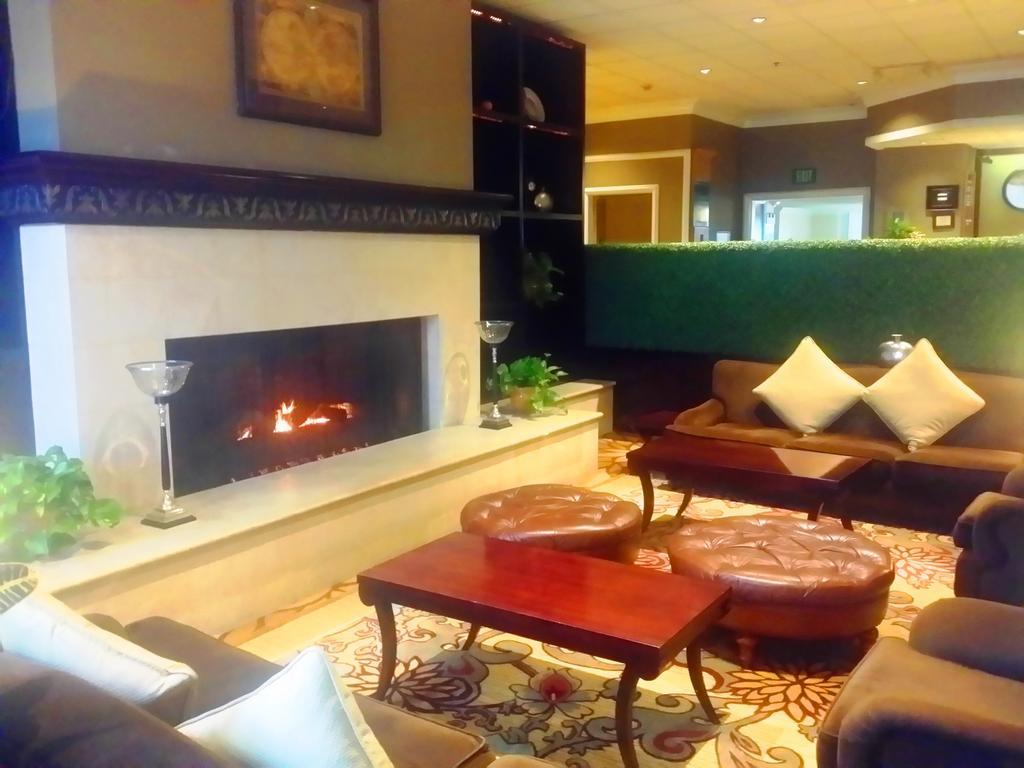 Hotel Majestic Garden Anaheim
