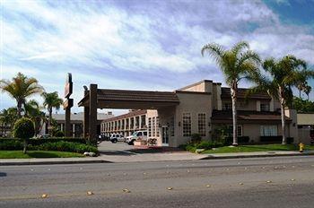 Queens 2* Anaheim