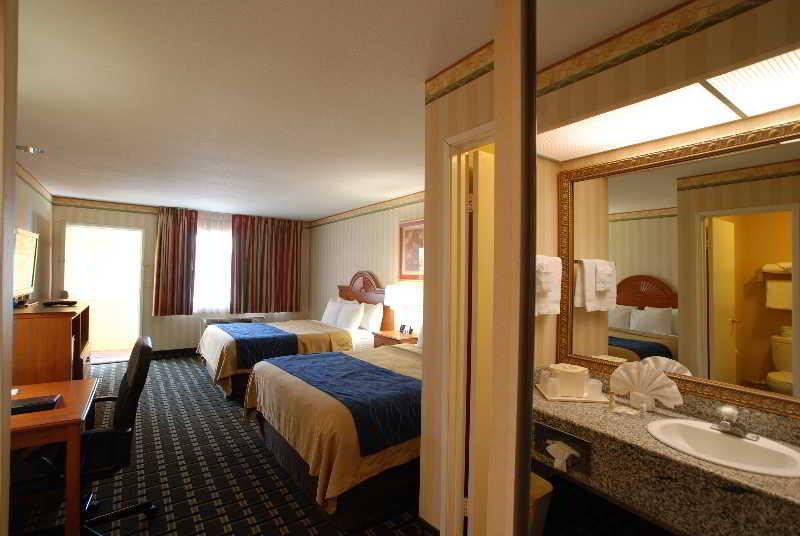 Stanford & Hotel