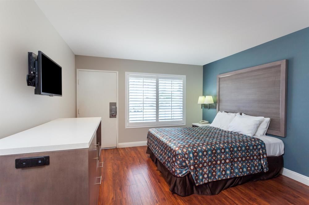 414 Hotel 3*