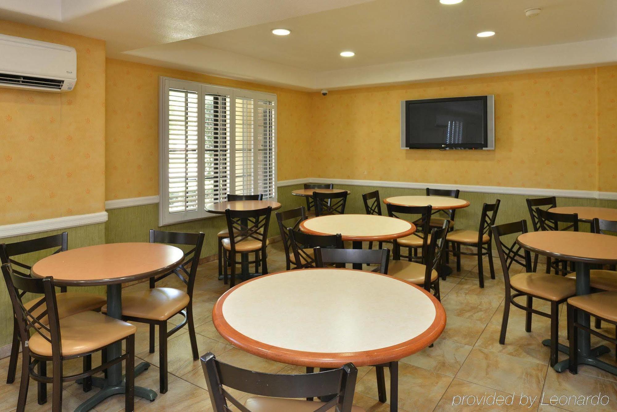 Hotel Western Raffles & 3*