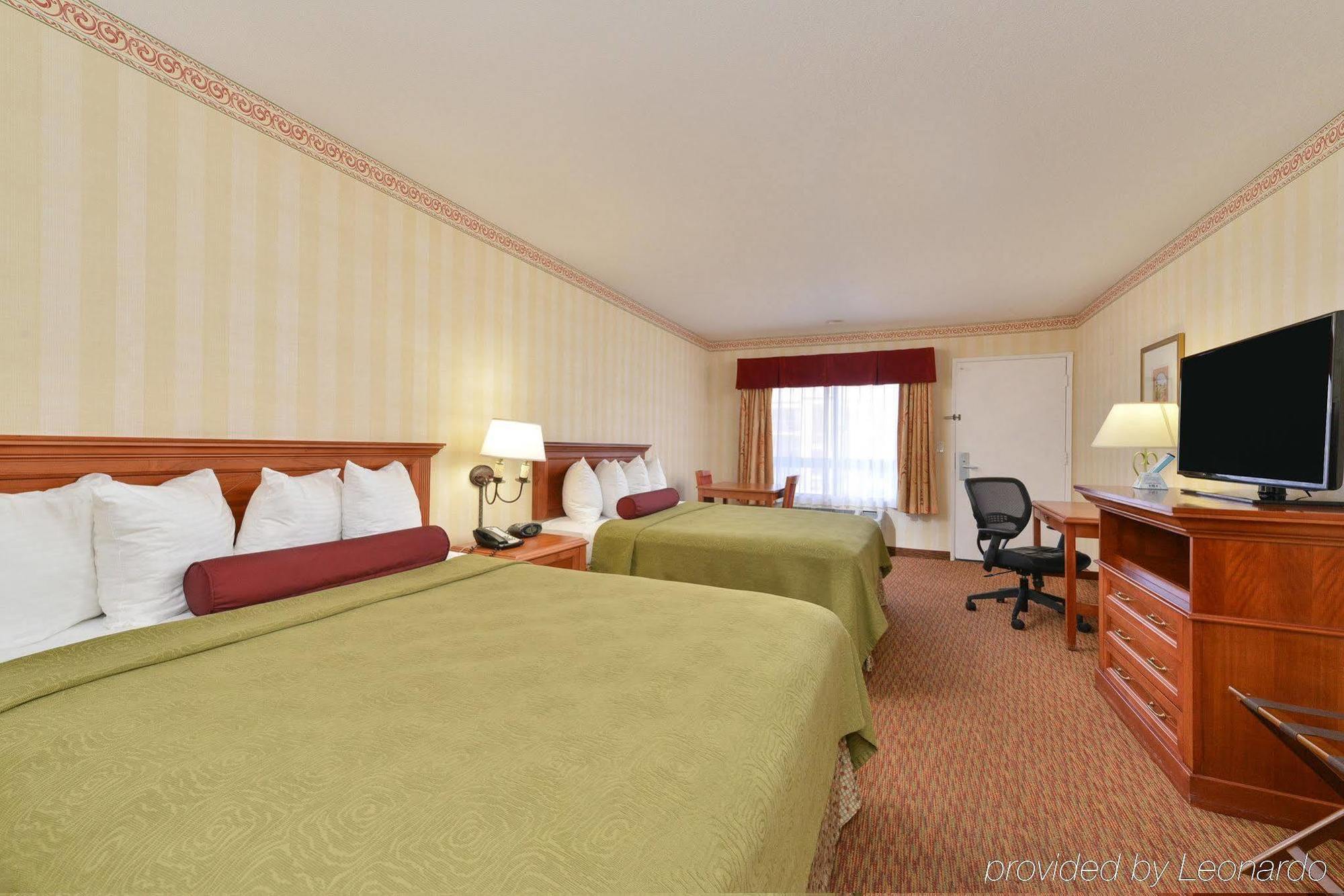 Hotel Western Raffles &