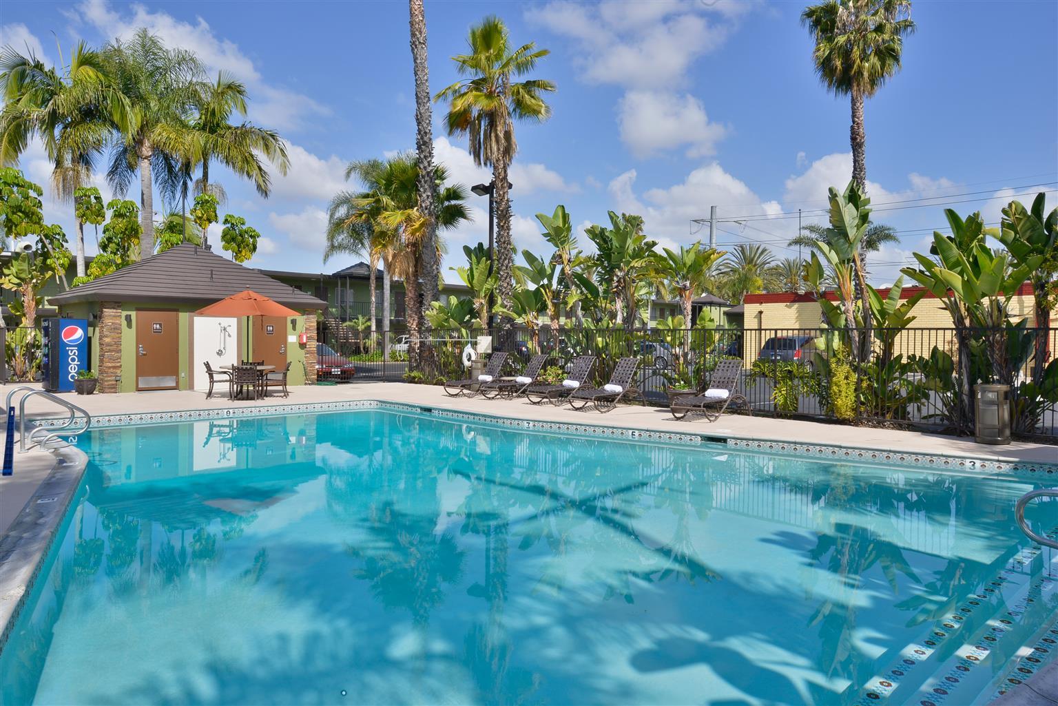 Hotel Western Pavilions 3*