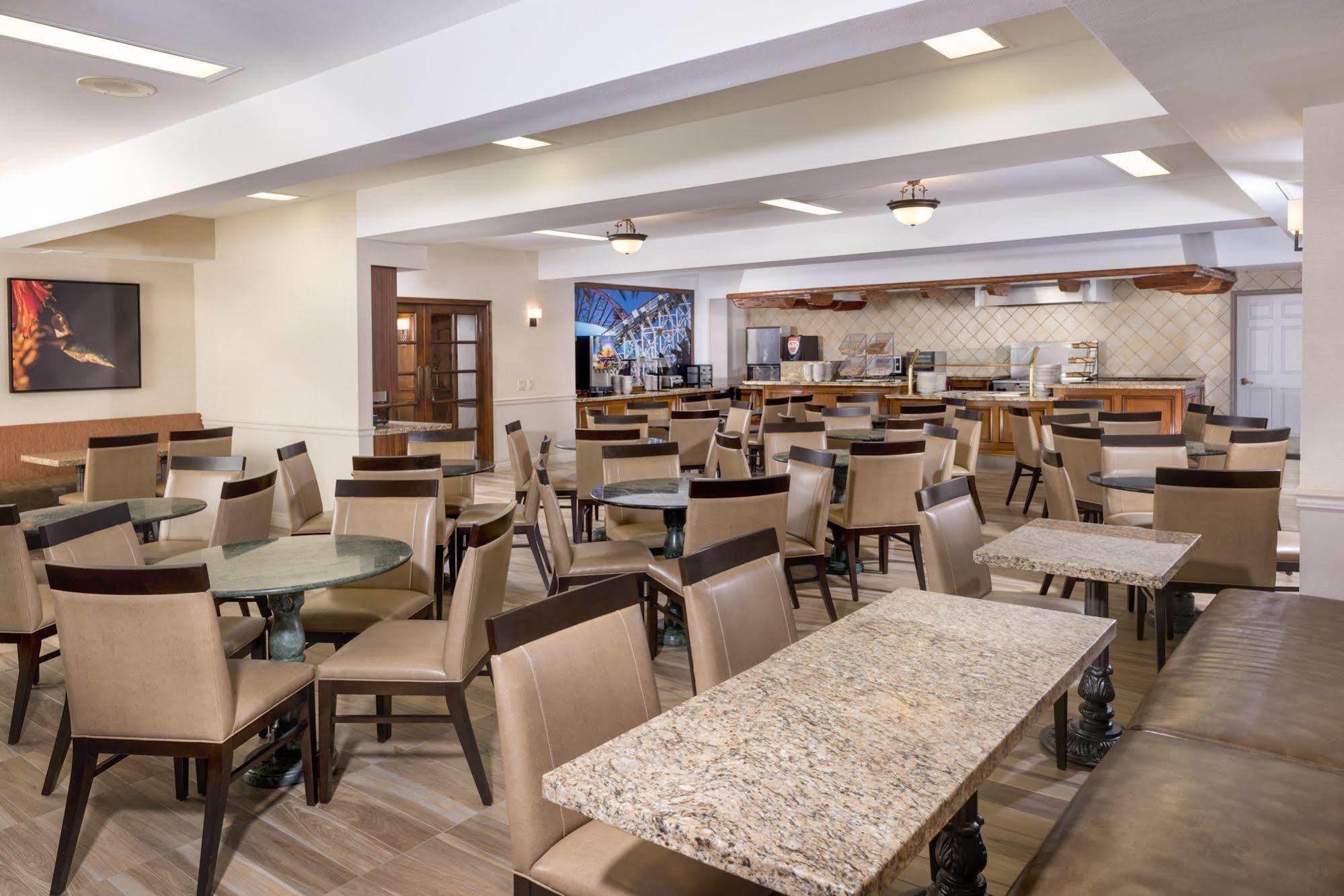 Hotel Ayres
