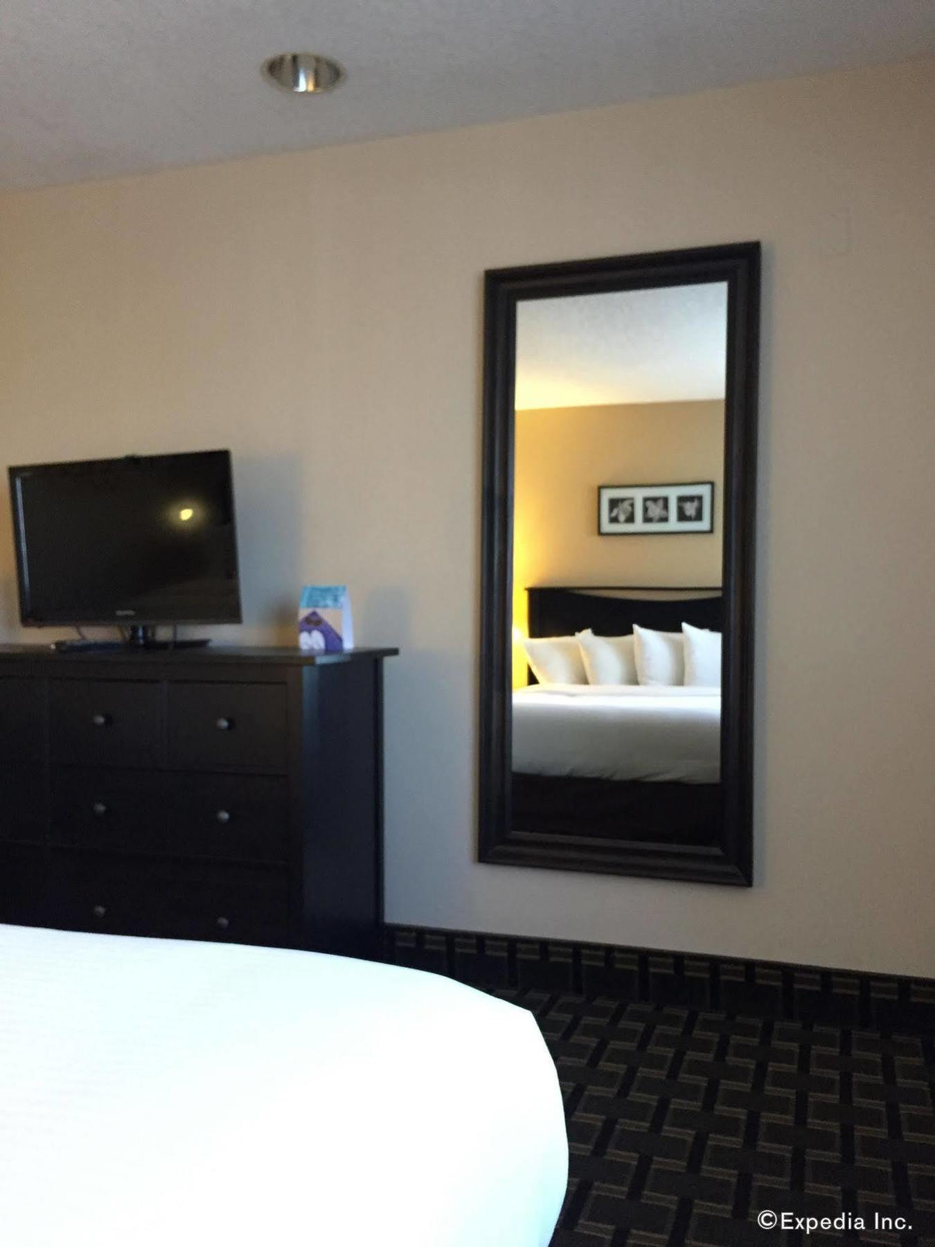 Stanford & Hotel Anaheim