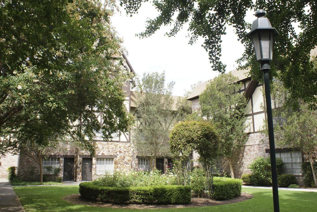 Majestic Garden 3*
