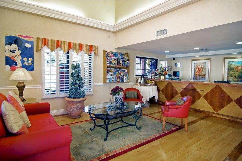 Western Raffles & Hotel Anaheim