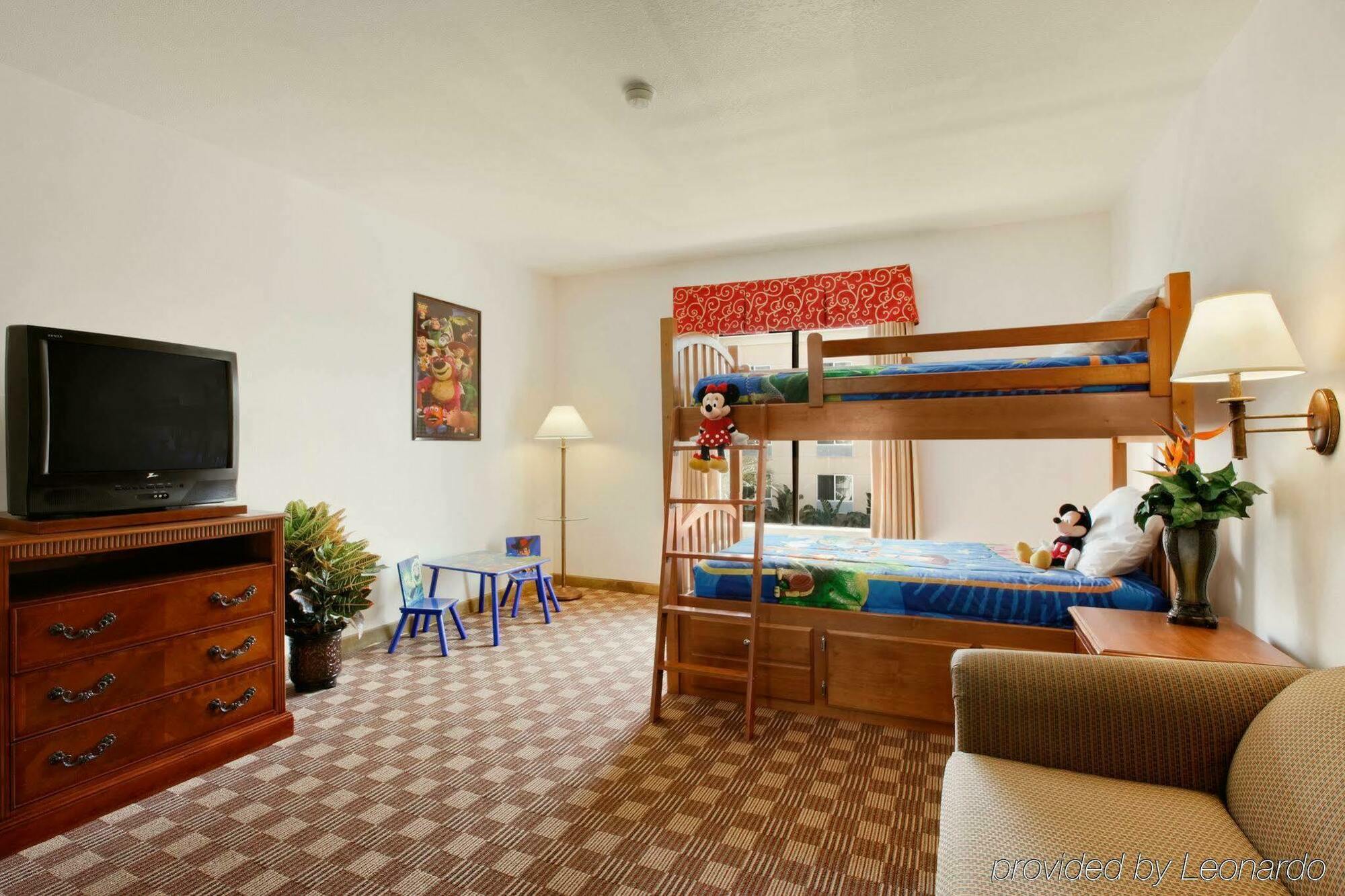 Cortona And Hotel Anaheim