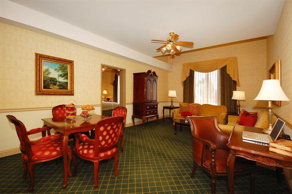 Hotel Ayres