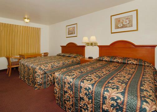 Signature Maingate 3*